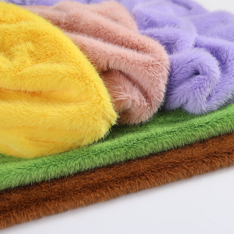 Sewing - Tessuto in Finta Pelliccia a Pelo