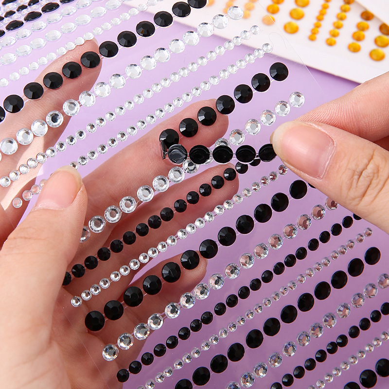 Adesivi in Acrilico con Diaman - Craft Tools recensione e prezzo