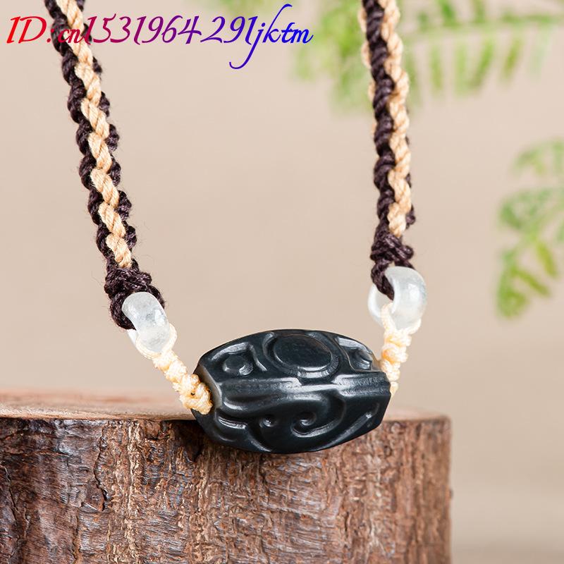 Collana con Ciondolo in Giada  - Beading recensione e prezzo