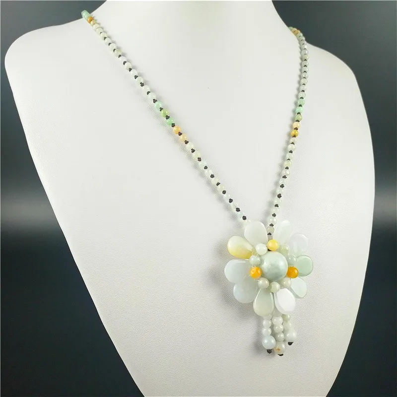 Ciondolo girasole giada birman - Beading recensione e prezzo