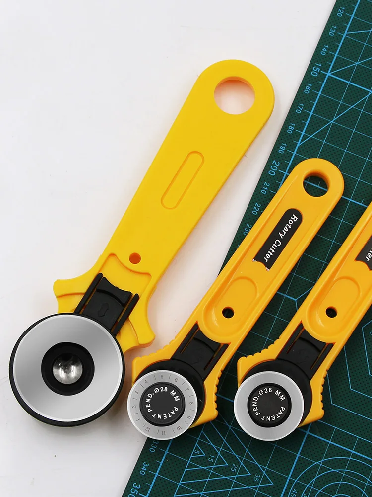 28/45mm Lame rotanti per cucir - Rotary Cutter For Fabric 45Mm recensione e prezzo